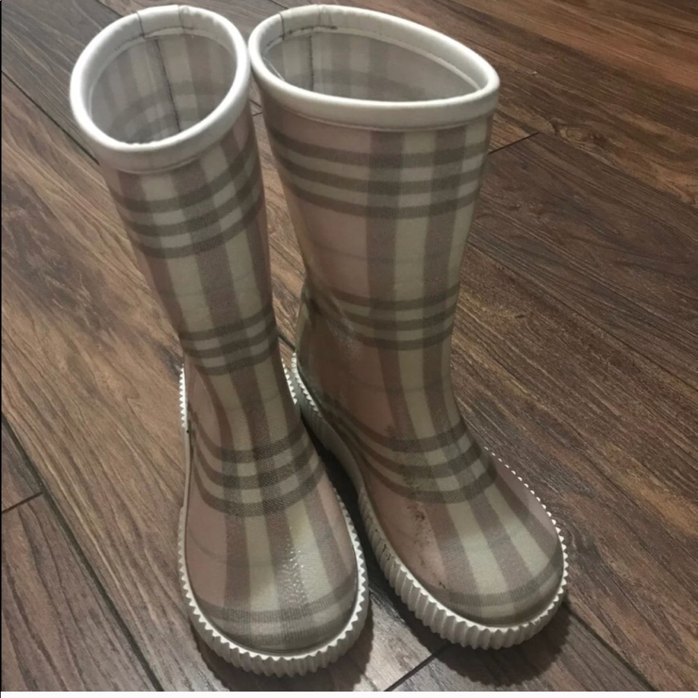 Girls Burberry Boots